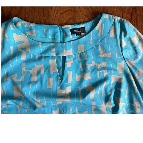 Tahari Graphic Print Crepe de Chine Shift Dress, Keyhole, Turquoise, size 14W - Picture 10 of 14